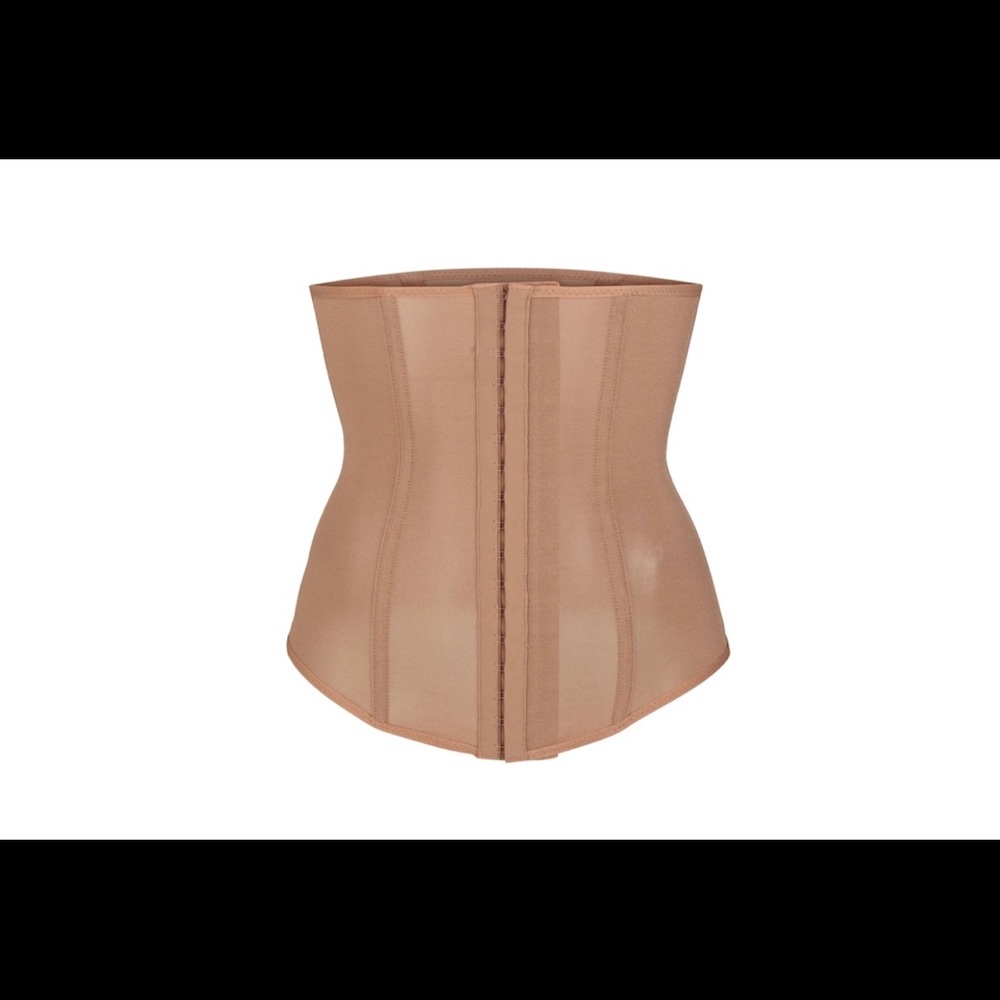 NWT Skims Power Mesh Waist Trainer - XS Sienna